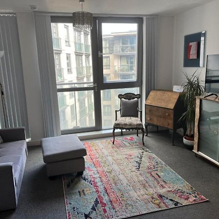 City Centre 1 Bed Apartment With Free On Site Parking With Cctv By Lets Relocations バーミンガム エクステリア 写真