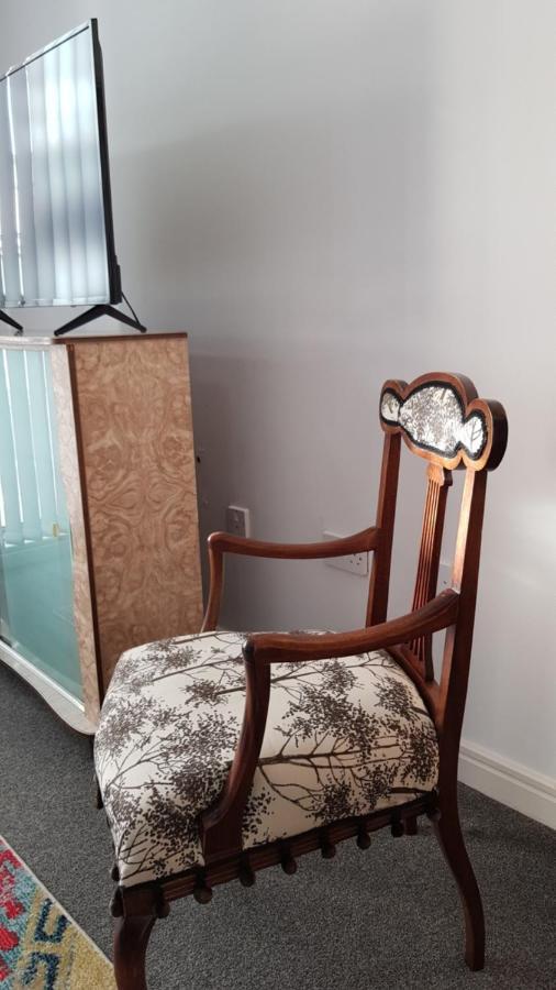 City Centre 1 Bed Apartment With Free On Site Parking With Cctv By Lets Relocations バーミンガム エクステリア 写真